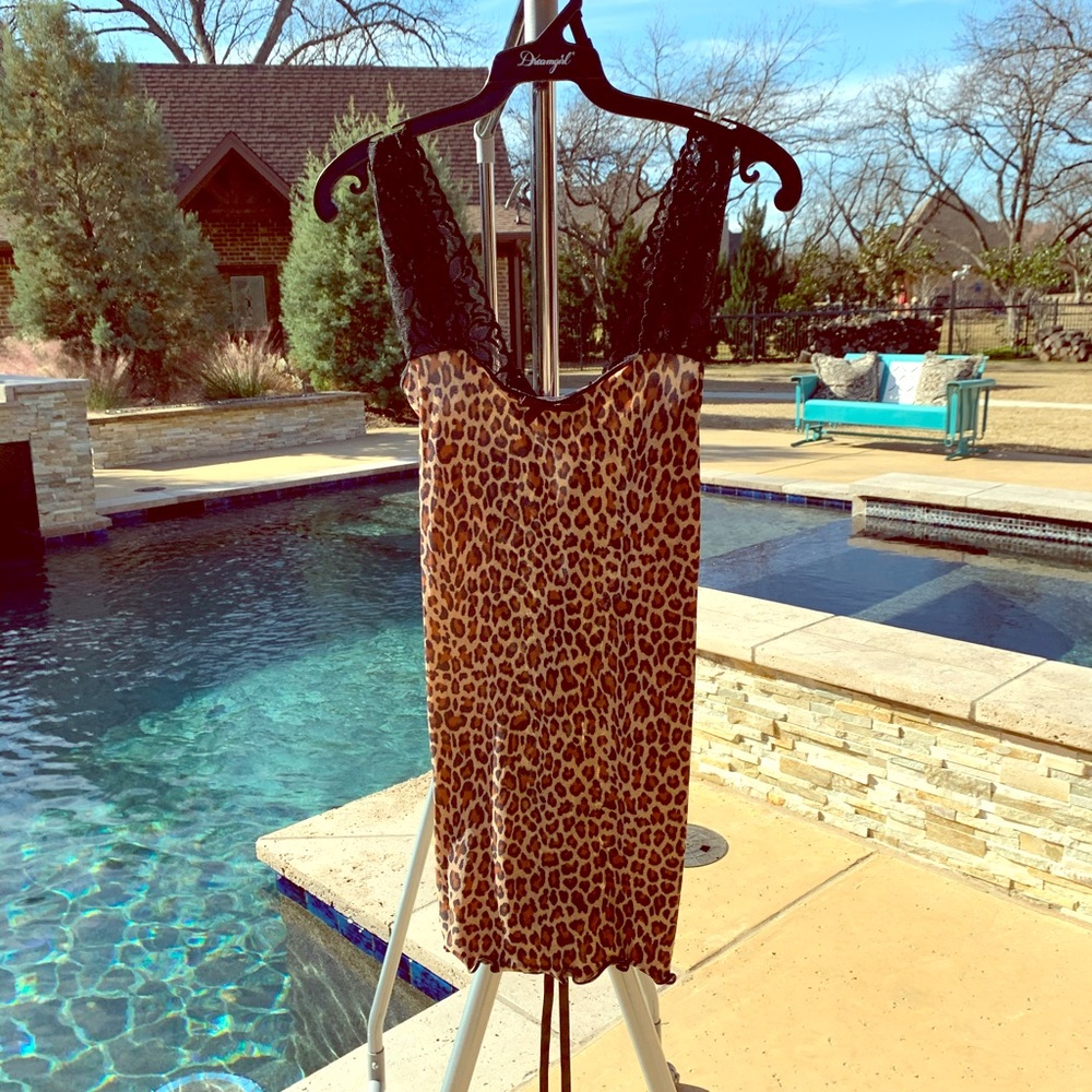 Leopard and Black Short Night Gown